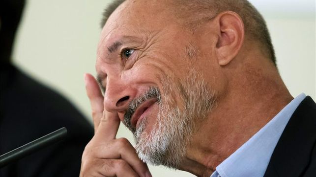 Arturo Perez-Reverte