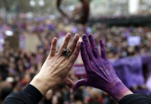 Manos feminaziestalinistas
