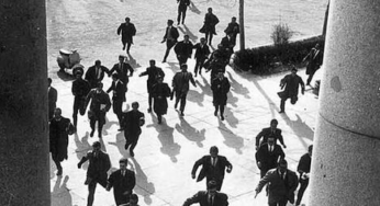 PSOE, PP, IU (y demás estalinistas) y los separatistas y etarras son herederos del Franquismo y ahora se han travestido de antifranquistas y demócratas de toda la vida…